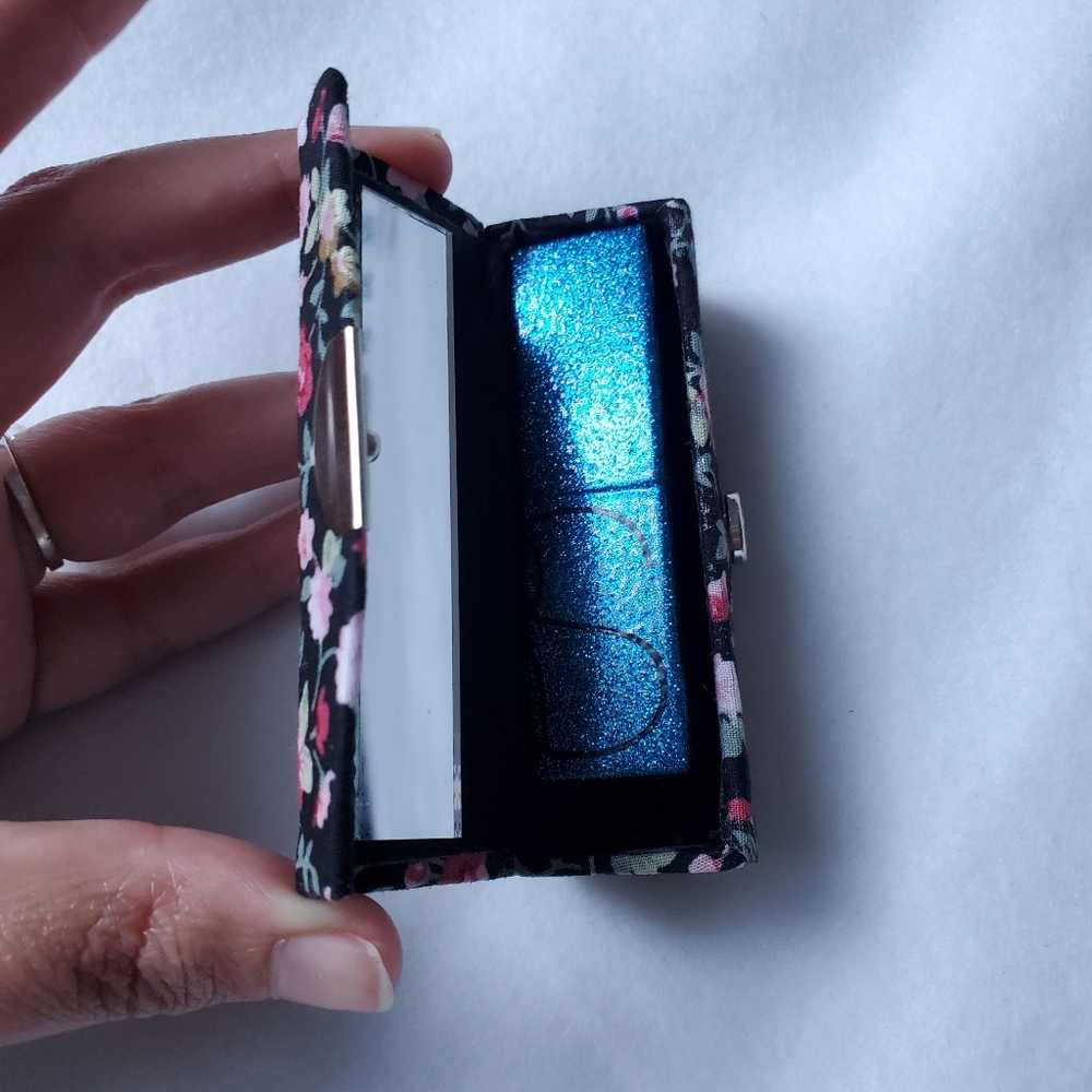 Lipstick 💄 💋 case holder with mirror. - Picture 5 of 6